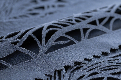 Laserleikkauksen edut kankaille ja laserohjausjärjestelmien merkitys